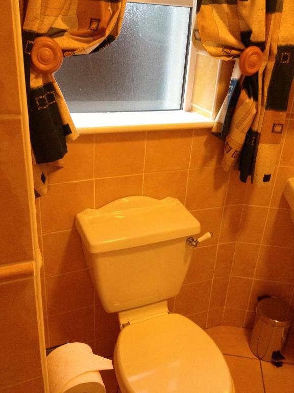 Virginia'S Guesthouse ケンメア 部屋 写真