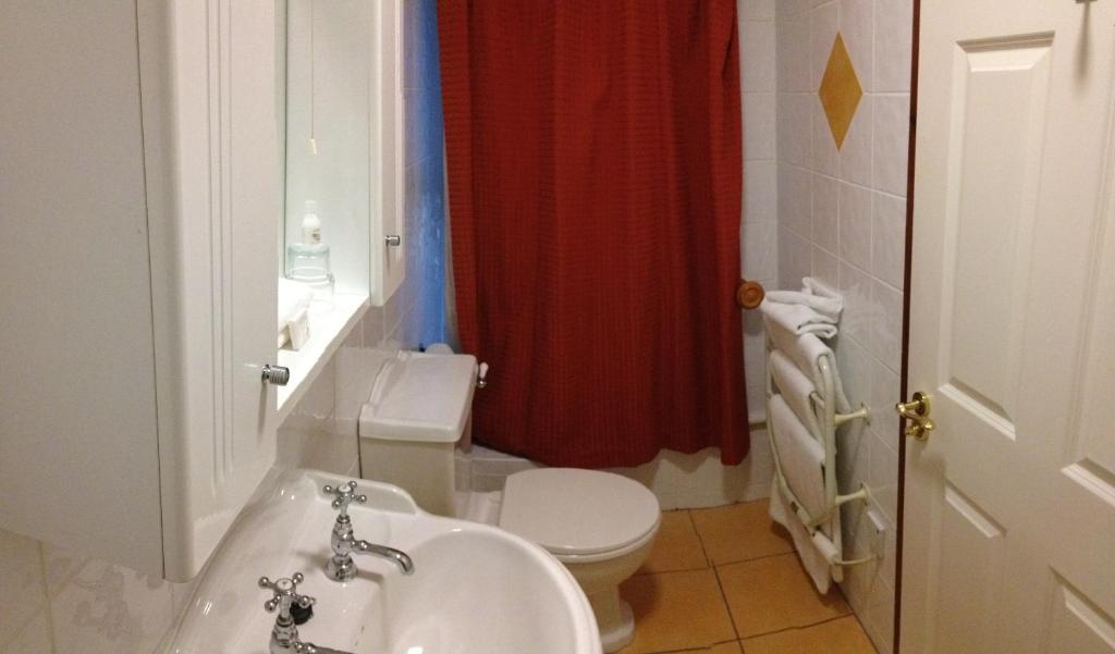 Virginia'S Guesthouse ケンメア 部屋 写真